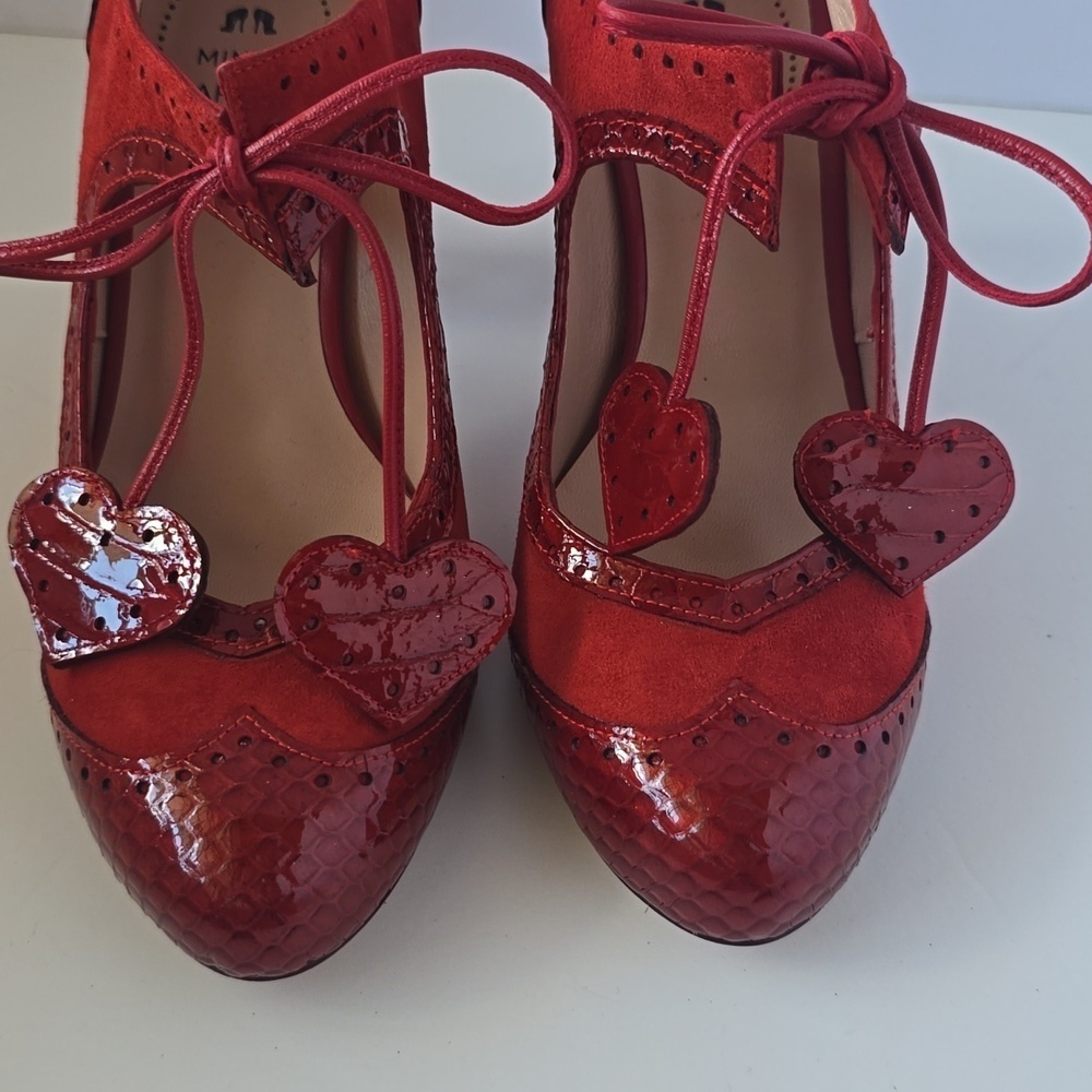Minna Parikka Roseum Whimsical Red Heart Cutout Women's Leather Heels Sz.37 - Picture 11 of 16